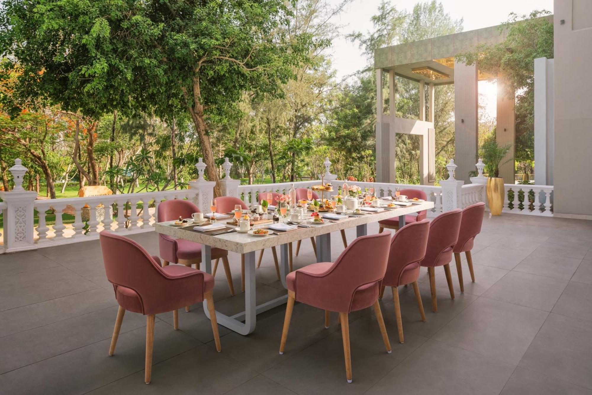 Essentia Luxury Resort & Spa Udaipur Eksteriør bilde