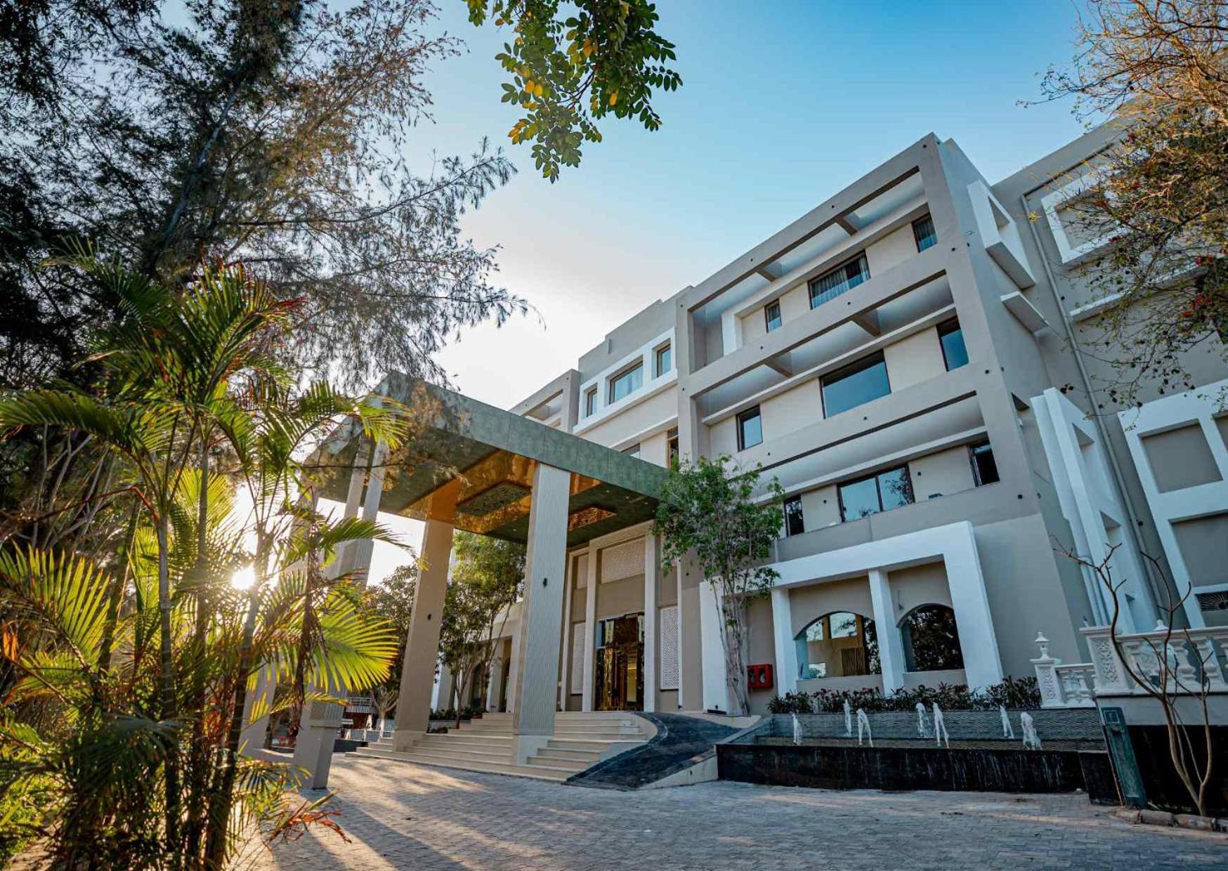 Essentia Luxury Resort & Spa Udaipur Eksteriør bilde